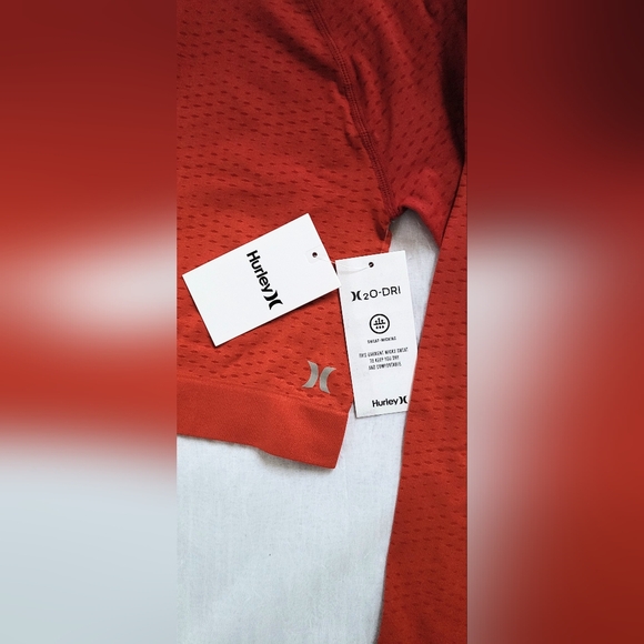 NWT! Seamless Workout/Yoga Hurley Long Sleeve Women's Fitness Crop Top Medium - Picture 6 of 16